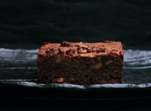 Coffee walnuts cake